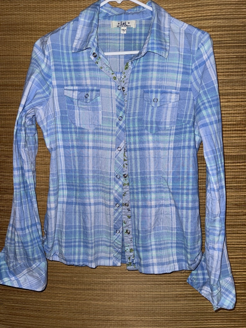 LEI Juniors Coastal Cowgirl Blue Plaid Western Cotton Shirt Juniors Medium